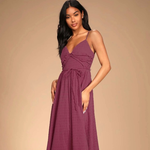 Cue the Cuteness Mauve Purple Twist-Front Midi Dress - Picture 1 of 5